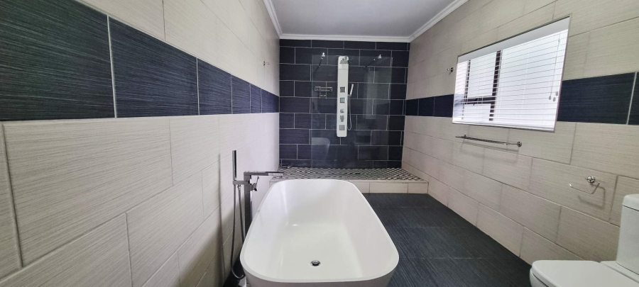 5 Bedroom Property for Sale in Bayswater Free State